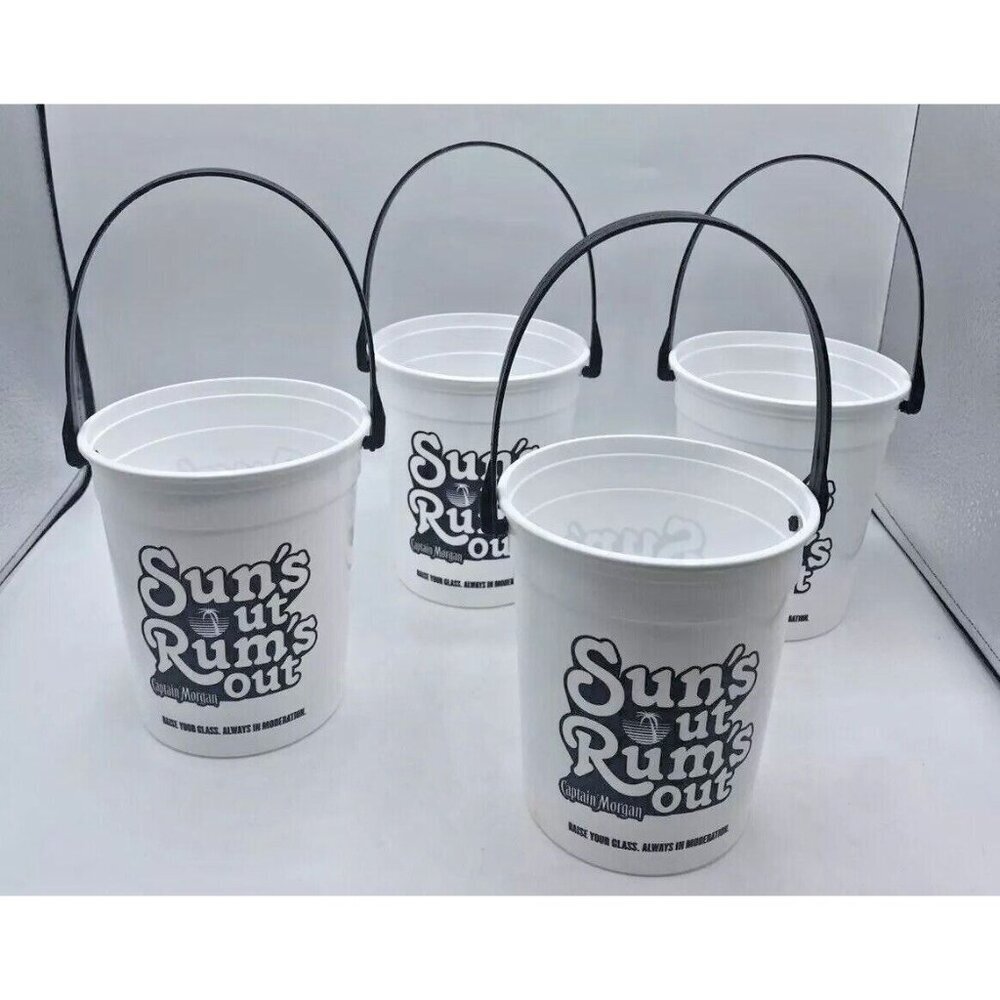4 Captain Morgan 32 oz Plastic Bucket Cups Sun’s Out Rum’s Out Beach Picnic